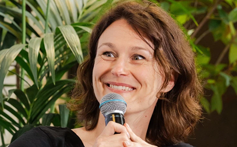 Juliette Jarry, Huggy 1